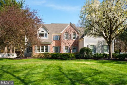 39 Red Oak Way, Belle Mead, NJ, 08502 | Card Image