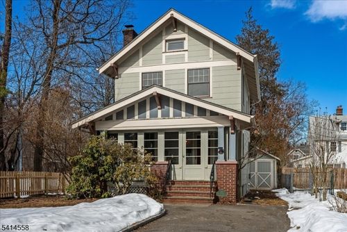 15 Garfield Pl, Montclair, NJ, 07043-1512 | Card Image