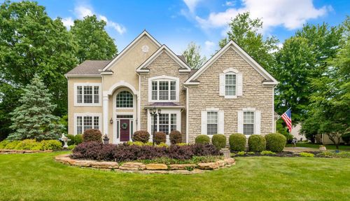 374 Nathan Dr, Powell, OH, 43065-7485 | Card Image