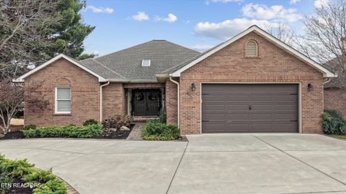 4002 Legends Way, Maryville, TN, 37801-8657 | Card Image