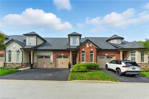 4 Burgundy Grove, Ancaster, ON, L9K0E7 | Card Image
