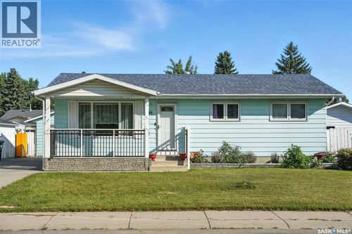 446 Cockburn Cres, Saskatoon, SK, S7L5S5 | Card Image