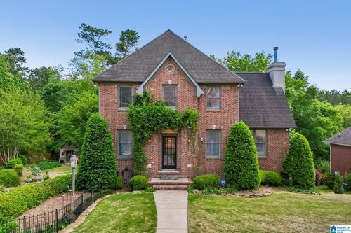 4061 Bent River Ln, VESTAVIA HILLS, AL, 35216-6803 | Card Image
