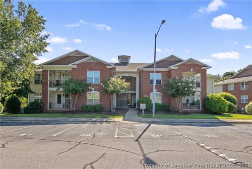 7-509 Meadowland Ct, Hope Mills, NC, 28348-1617 | Card Image