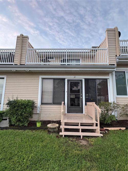 d21-11001 Se Sunset Harbor Rd, Summerfield, FL, 34491-7673 | Card Image