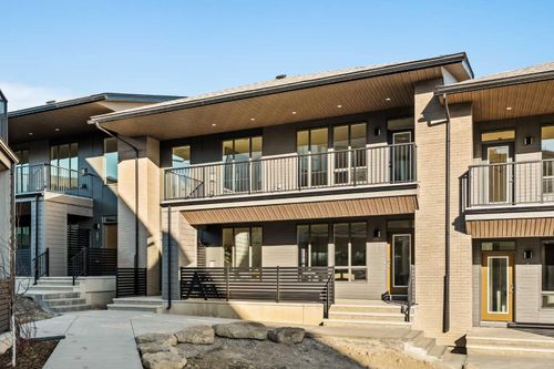 609 Sovereign Common Sw, Calgary, AB, T3C3Y3 | Card Image