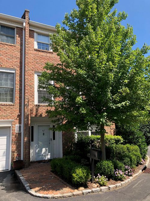 87 Marjorie Ct, Manhasset, NY, 11030-1959 | Card Image