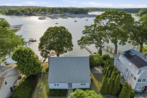 265 Grand View Dr, Warwick, RI, 02886-8801 | Card Image