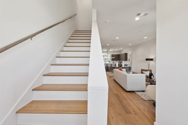 3056 Chimes St, Townhouse with 3 bedrooms, 4 bathrooms and null parking in Dallas TX | Image 19