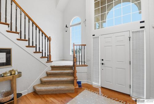 2671 S 191st Cir, Omaha, NE, 68130-2925 | Card Image