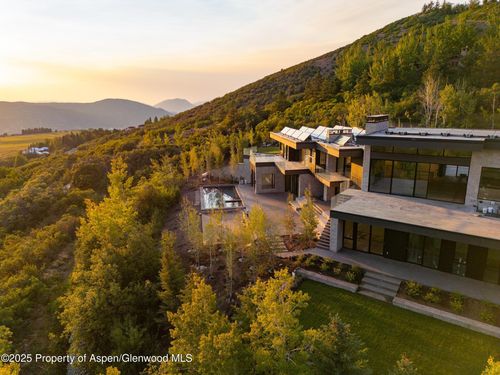 401 Carroll Dr, Aspen, CO, 81611-9710 | Card Image