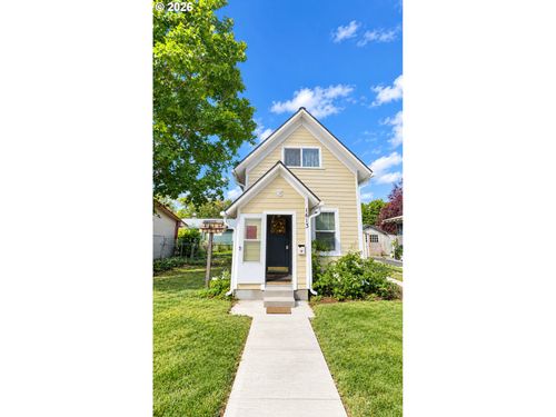 1613 2nd St, Baker City, OR, 97814-3806 | Card Image