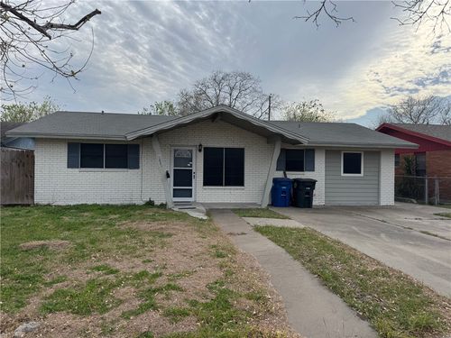 1821 Roslyn St, Corpus Christi, TX, 78416-1533 | Card Image