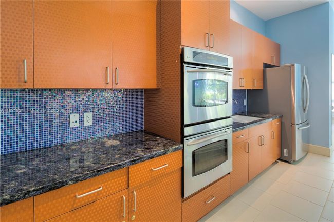 APT-626 - 2000 N Bayshore Dr, Condo with 1 bedrooms, 1 bathrooms and null parking in Miami FL | Image 28