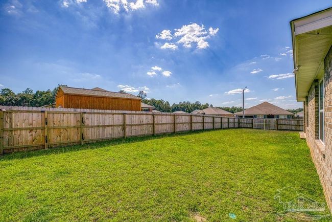 9336 Tara Cir, House other with 4 bedrooms, 2 bathrooms and null parking in Milton FL | Image 18
