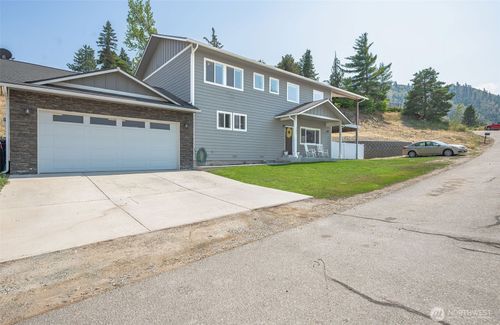 205 Skyline Dr, Cashmere, WA, 98815-1294 | Card Image