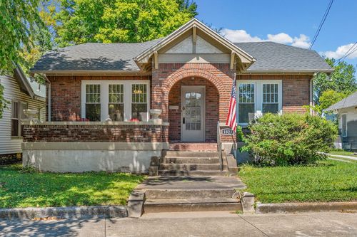 1823 S Virginia St, Hopkinsville, KY, 42240-3607 | Card Image
