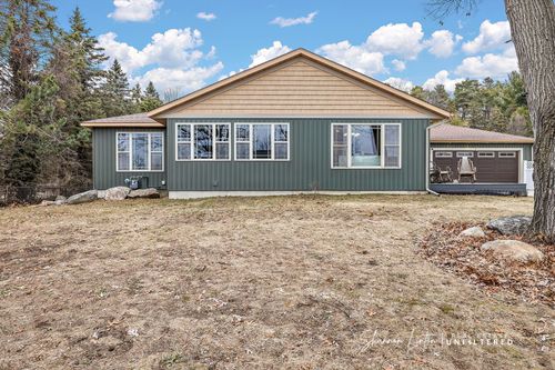 15777 Rannes St, Spring Lake, MI, 49456-2212 | Card Image