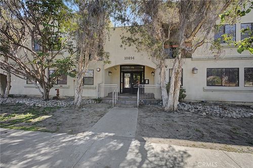 109-10894 Olinda St, Sun Valley, CA, 91352-3486 | Card Image