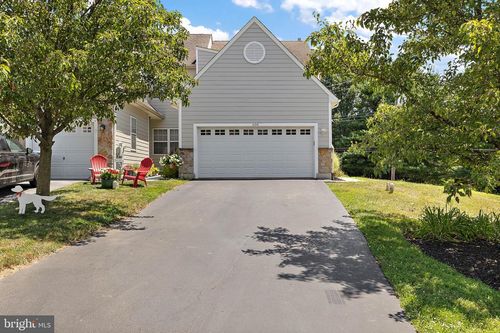 606 Cork Cir, WEST CHESTER, PA, 19380-3639 | Card Image