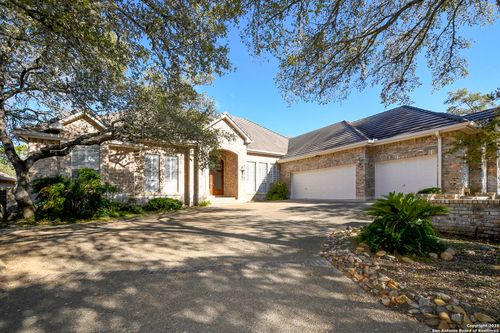 13 Westelm Cir, San Antonio, TX, 78230-2637 | Card Image