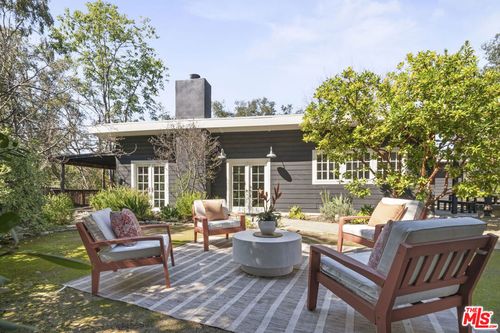 1128 Canyon Trl, Topanga, CA, 90290 | Card Image