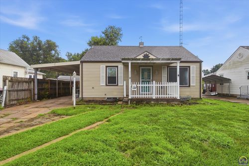 1024 Ne Chester Ave, Topeka, KS, 66616-1357 | Card Image