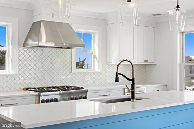 1 Cox Ave, House other with 5 bedrooms, 5 bathrooms and null parking in Harvey Cedars NJ | Image 32