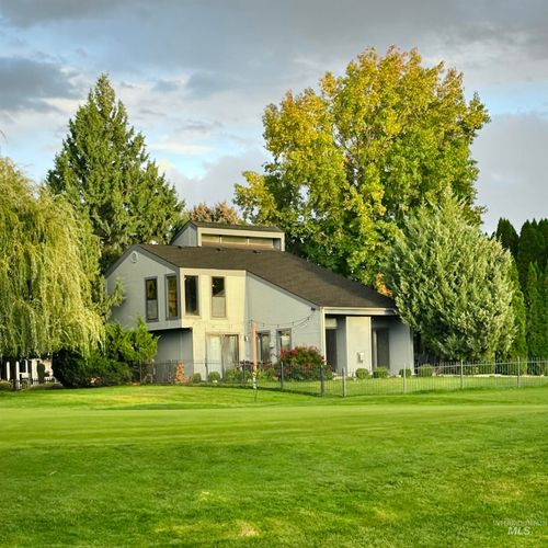771 N Eagle Hills Way, Eagle, ID, 83616-5211 | Card Image