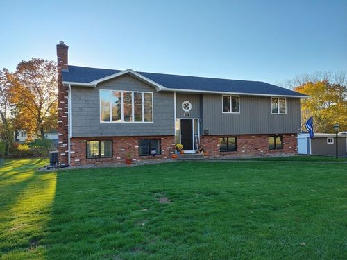 67 Boynton Ave, South Hadley, MA, 01075-2003 | Card Image