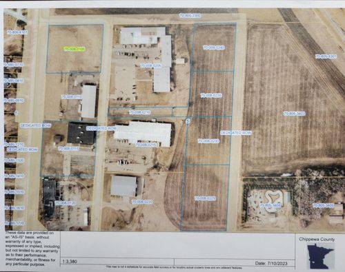 80105 Minnesota River Valley Scenic, Montevideo, MN, 56265 | Card Image