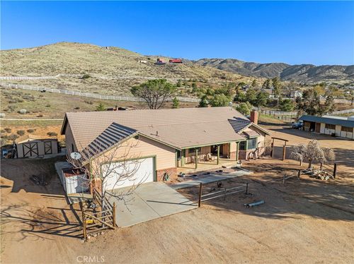 4849 W Avenue V, Acton, CA, 93510 | Card Image