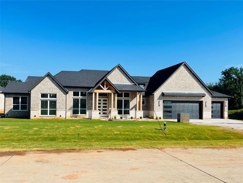 2300 Candlestick Dr, Granbury, TX, 76049-4350 | Card Image