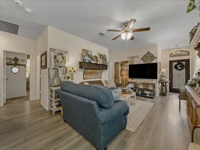 2332 Evening Stone Dr, House other with 3 bedrooms, 2 bathrooms and null parking in Aubrey TX | Image 5