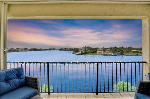 apt-301-1101 S Riverside Dr, Pompano Beach, FL, 33062-6559 | Card Image