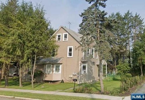 100 Irvington St, Westwood, NJ, 07675-1737 | Card Image