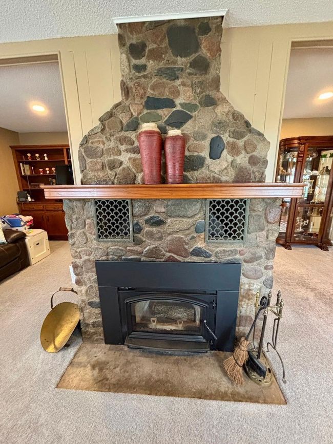 Wood Fireplace.jpeg | Image 12