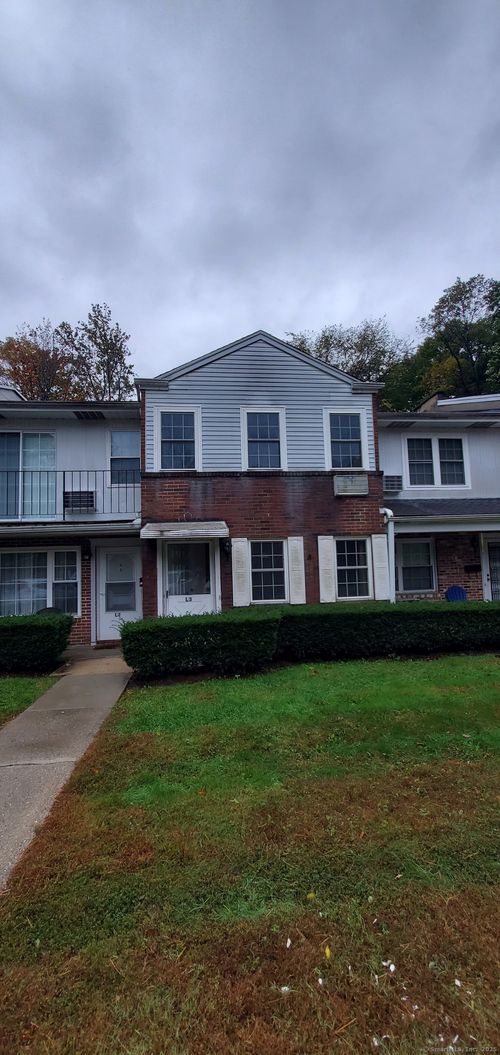 l3-3 Surrey Ln, Torrington, CT, 06790-2845 | Card Image