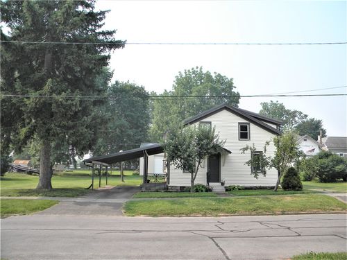 15 Upton Ave, Spencerport, NY, 14559-1233 | Card Image