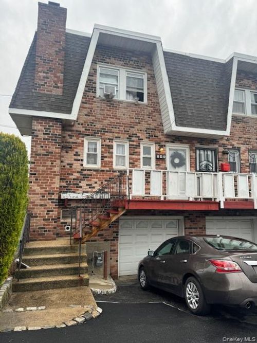 268 Beach 17th St, Far Rockaway, NY, 11691-4420 | Card Image