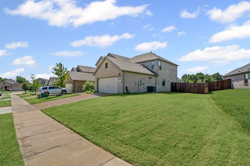 1206 Fox Chase Drive, Mansfield, TX, 76063 | Card Image