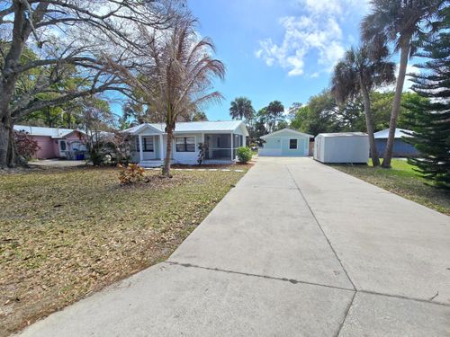 1955 10th Pl, Vero Beach, FL, 32960-3710 | Card Image