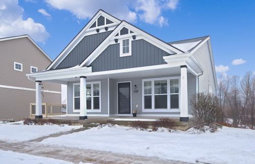 874 Cobblestone Way Dr Se, Byron Center, MI, 49315-7971 | Card Image