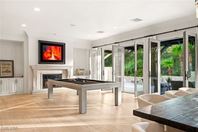 19 Quintessa Cir, House other with 4 bedrooms, 5 bathrooms and null parking in Las Vegas NV | Image 14