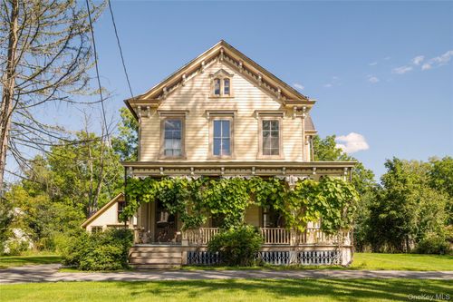 21 North Rd, Tivoli, NY, 12583-5304 | Card Image