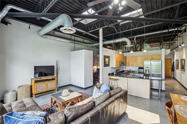 APT-3420 - 5200 Peachtree Rd, Condo with 2 bedrooms, 2 bathrooms and 1 parking in Chamblee GA | Image 4