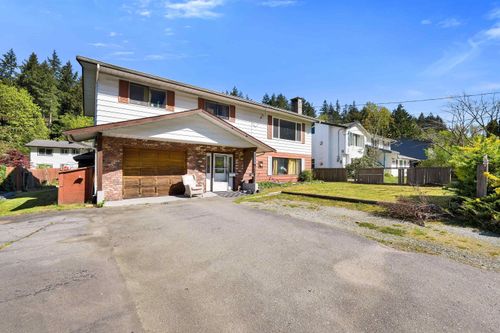 38319 Westway Ave, Squamish, BC, V8B0W6 | Card Image