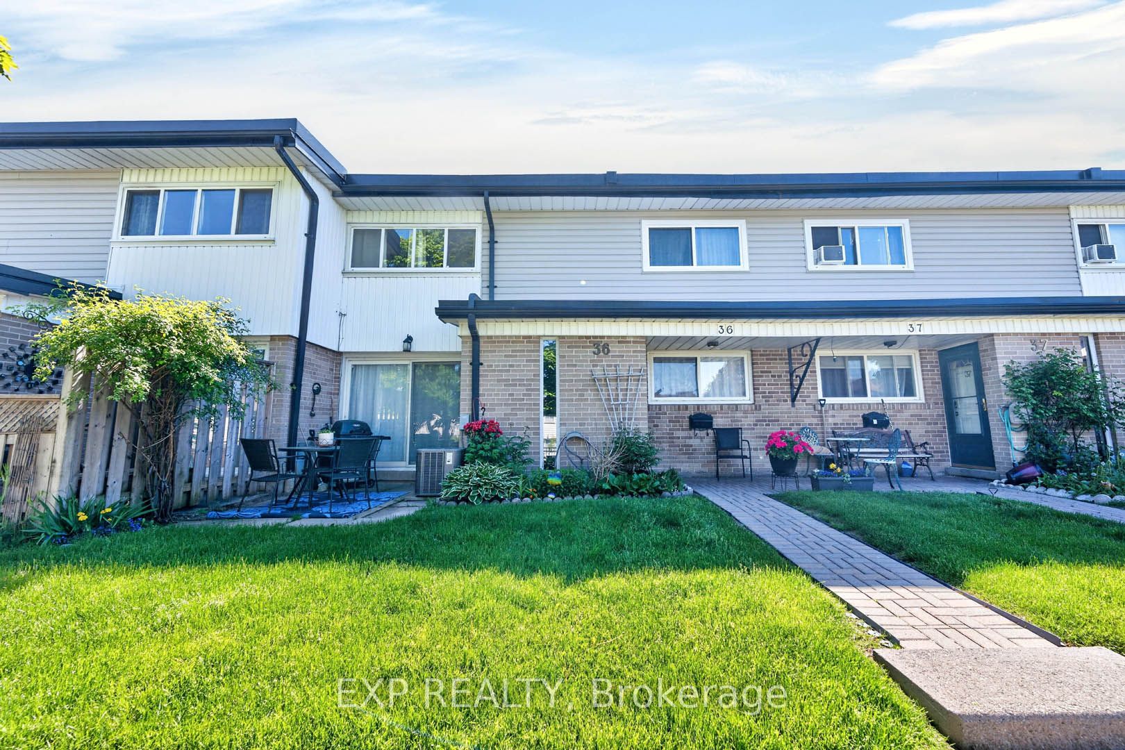 Residential in Pickering 3