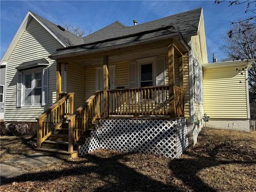 133 S Mulberry St, Maryville, MO, 64468-2223 | Card Image