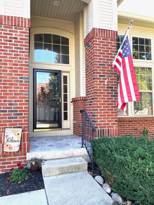 307 Belstone St, Pickerington, OH, 43147-8070 | Card Image